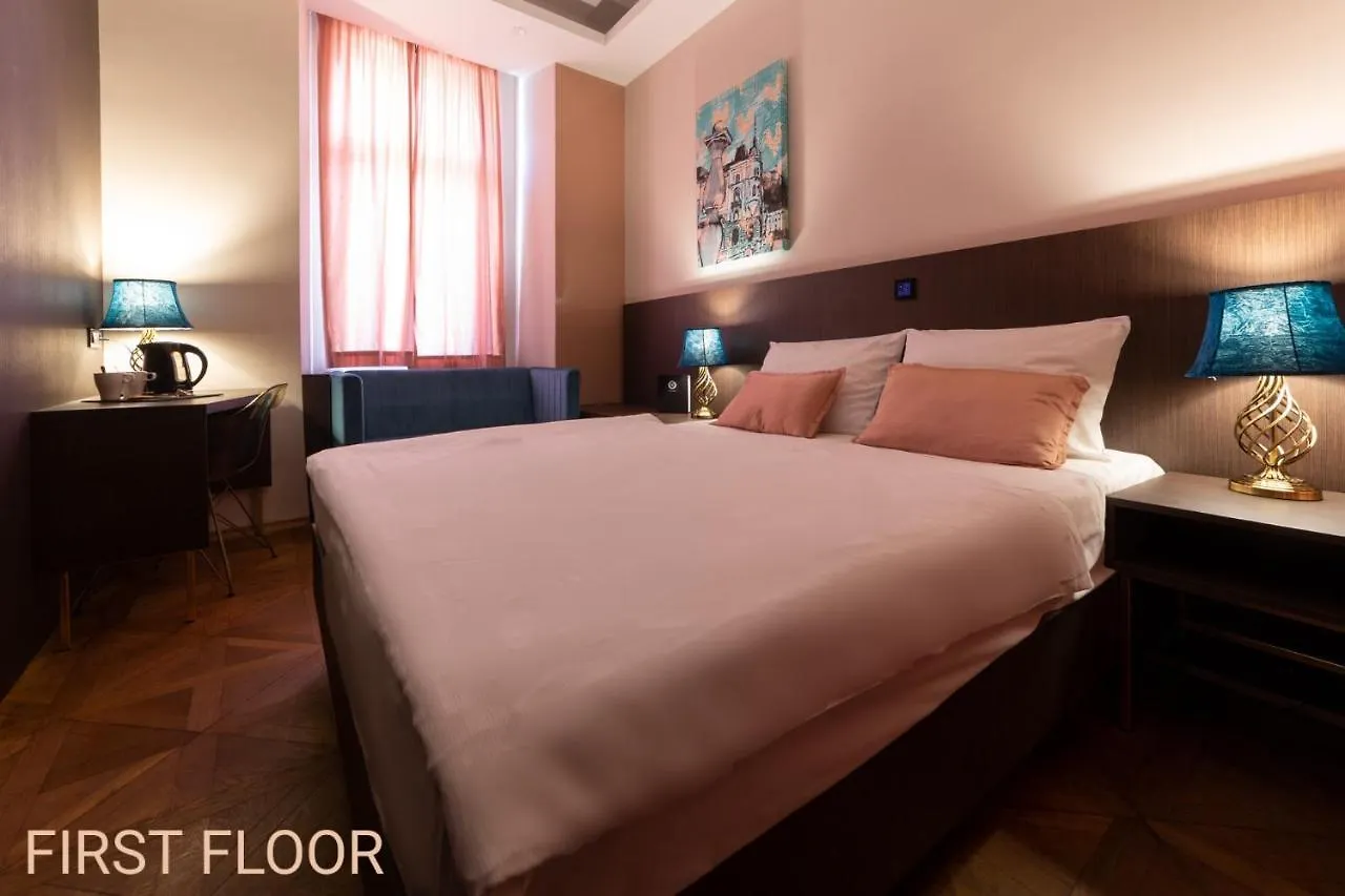 Center Ljubljana Hotel 3*,