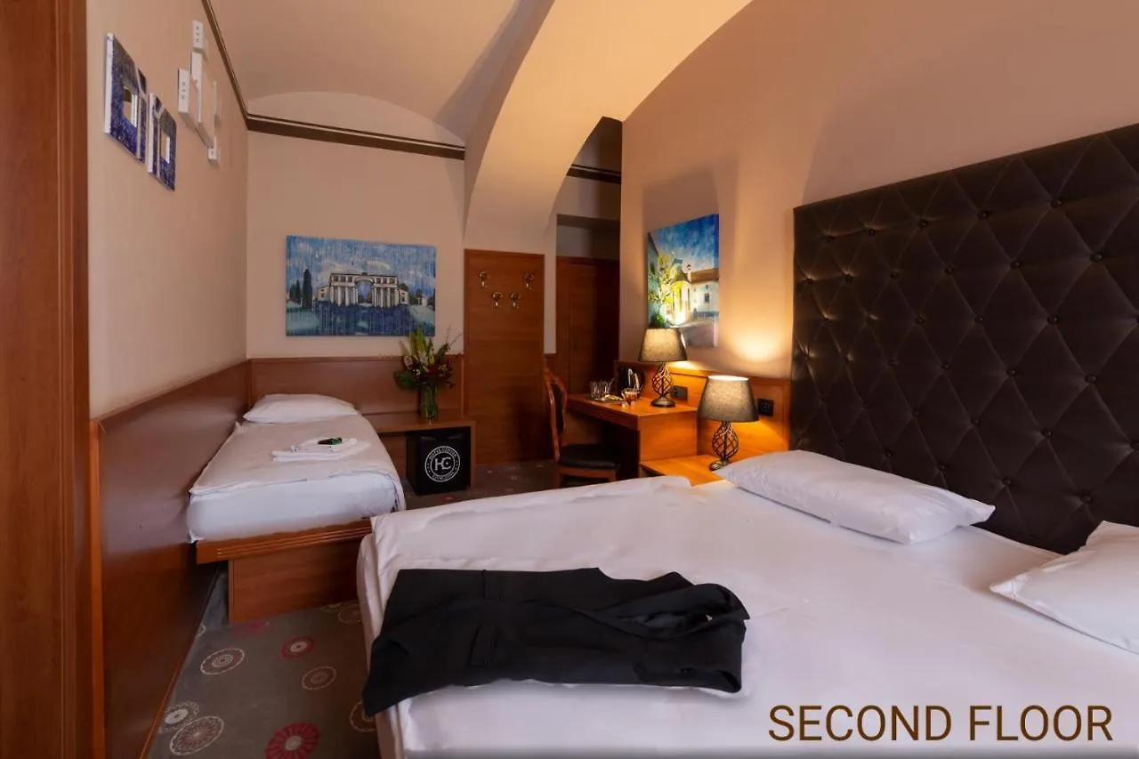 Center Ljubljana Hotel