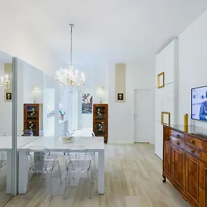 Appartamento Slovenian Art Story, Lubiana